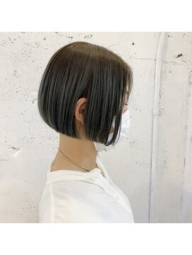 レンク(LENC) Coast.前下がり切りっぱなしボブ×マットカラー×ミニボブ