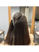 アンフィシュピトロワ(AnFye spi tlow)&nbsp;［AnFye］高難易度縮毛矯正【CARULE】シャルール