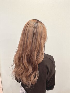 レグノ(Regno) ベージュカラーバレイヤージュ