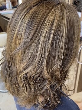 アース 福岡天神赤坂店(HAIR & MAKE EARTH) 【ハイライト】動きを魅せるハイライト！！