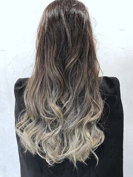 エイト 北千住店(EIGHT) 大人可愛い小顔ミディ20代30代レイヤーインナーウルフ北千住27