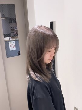 フレームプラス 御堂筋難波店(FRAME +) 透明感ミルクティーグレージュ