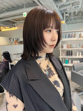 カフ(CAF) CAF松本/顔まわりウルフレイヤー/ダークトーンカラー/大阪美容室