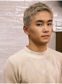 刈り上げないショートダブルカラースパイキー