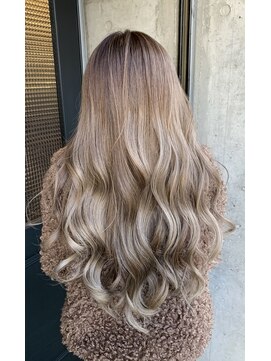 ジョージグランデ(JO-JI grande) 20代30代40代/バレイヤージュ/髪質改善/ハイライト/白髪ぼかし