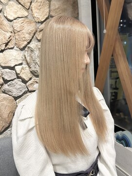 ラック 表参道(LUCK) ハニーミルクティー/ミルクティーベージュ/艶髪/表参道/原宿