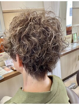 コア フィール ア デイ(COIFFURE A DAY) 【M3Dピコカラー】【見附今町M3D】