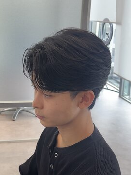 ジーナ 天神(Zina) 【Zina】メンズ/韓国/センターパート/縮毛矯正/福岡/天神/大名