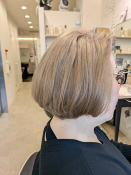 ビービーエス(BBS)の写真/【王子駅3分】白髪が気になり始めた、大人女性に◎色の幅も選べ、お洒落もしっかり楽しめる！