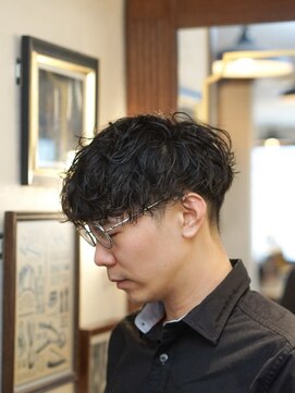 バーバーショップ ダリー(BARBERSHOP DALIE) シャドウパーマ