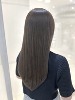 ベアーフルート 戸塚店(BearFruit)&nbsp;赤みを抑えた透明感たっぷりのオリーブグレージュ