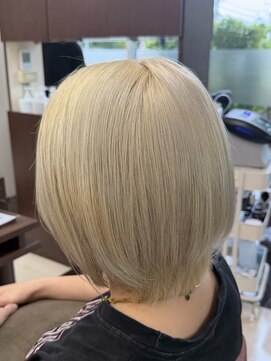 ウィーブ 成田店(Weve) ミルクティーブロンド/ダークブルー/デジタルパーマ/成田富里