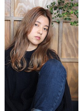 ドゥーア 代官山(Door) カジュアルロングパーマ 3