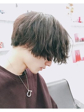 シン(syn) スパイラルパーマ　ツイストスパイラルパーマ 波巻きパーマ