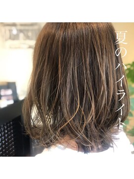 パースィート 目黒(pursuit) 大人のハイライト　フォギーベージュ　大人かわいい