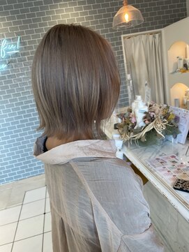 カシェ マエノヘタ(Cashe'e MAENOHETA) ミルクティーグレージュ