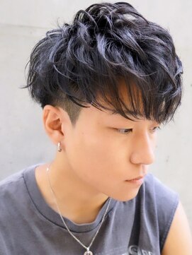 ラフィス ヘアー エイル 京橋店(La fith hair ail) ツーブロック刈り上げスタイル