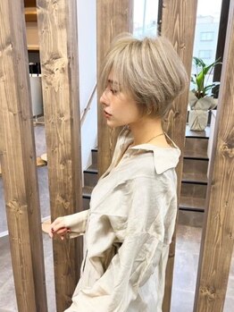 リノラココ(Lino la koko)の写真/扱いやすく再現性の高い上質な技術をご提供＊大人の女性の魅力を引き出す洗練された小顔カットが大人気！