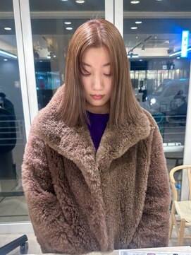 ガーデンヨコハマ(GARDEN YOKOHAMA) ストレートボブ ハッシュカット ハイトーン ベージュ