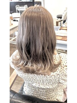 ヘアーメイク ヴェルダ(Hair make VERDA) シナモンベージュ