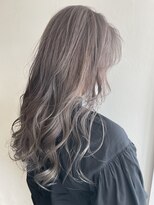 アウリィ(Aulii) ふんわりグレージュブラウン