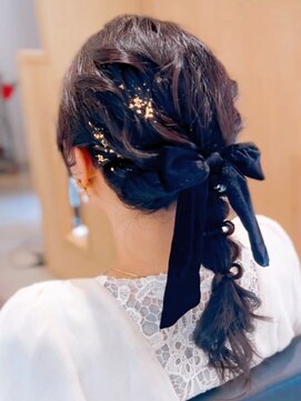 フォーエス(4S) ふわふわの編み下ろし　~結婚式お呼ばれヘア~