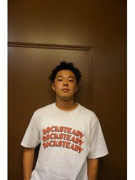 マチルダ(Matilda) ツーブロックスパイキーショート