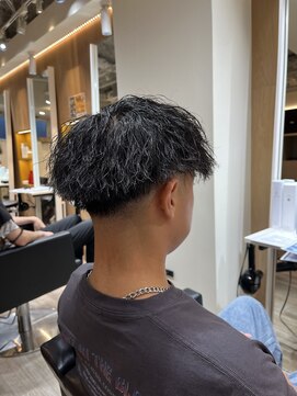 ルースト 渋谷店(ROOST) ［雰囲気抜群スタイル］ツイストスパイラルパーマ