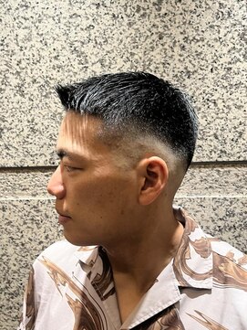 ヘアモード キクチ 銀座店 銀座　理容室　barber  フェードカット