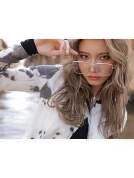 【天六駅/9番出口徒歩10秒】《*11月OPEN*》シールエクステ1本￥330～!最高級品質のエクステ取り扱いサロン