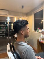 ザ ブライト バーバー(The BRIGHT BARBER)&nbsp;ポンパドール×スキンフェード