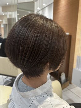 ゼルアヴェダ 浦和パルコ店(ZELE AVEDA)の写真/【大人女性の髪質改善】年齢を感じさせない圧倒的な艶美髪へ＊骨格を見極めた小顔カットで扱いやすさも◎