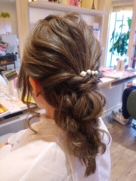 エメ(Aimer h-air) 編みおろしスタイル