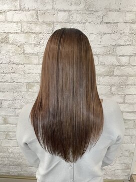 アン ココン(un.cocon) 【un.cocon吉祥寺】 艶髪ミルクベージュ♪