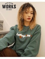 ワークス ヘアデザイン(WORKS HAIR DESIGN)&nbsp;ハイトーンベージュスパイラルパーマ