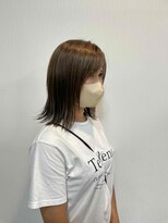 サロンド シルエット(SALON DE SILHOUETTE) 外ハネスタイル