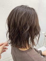 コンティロミー(CONTI ROMMY.)&nbsp;ハイライト/グレーベージュ☆切りっぱなしボブ外ハネCONTI.荻野