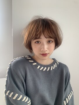 エクリフルール(equri fleur) 【目黒】20代 30代 40代 やわらか丸みショートボブ
