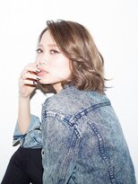 メンズアンドレディース モテナ&nbsp;ベージュ系カラー かきあげ前髪 大人ボブ【モテナ 豊田 浄水】