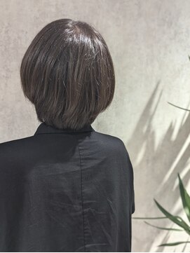 ギア(gear) アッシュブラウン