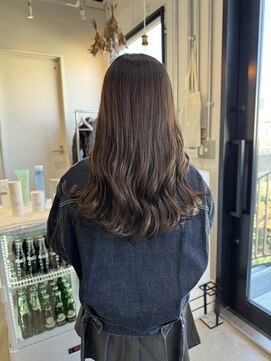 ロカ 表参道(loka) アッシュベージュ/ニュアンスカラー[表参道/ハイライト]Mai