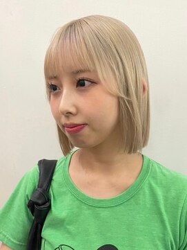 サンク 原宿 表参道(cinq) ミルクティーベージュカラーケアブリーチカラーピンクベージュ