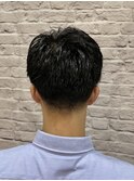 ツーブロックナチュラルアップバングショート