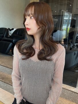 ジーナ 福岡天神(Zina) 韓国/くびれヘア/髪質改善/ブリーチ【Zina福岡天神】