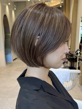 ソワネ 表参道(soigne) 表参道白髪ぼかしウルフショートカットベージュアッシュ30代40代