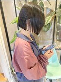 オリーブグレー/前髪/ボブ/マロンベージュ/レイヤーカット/小顔