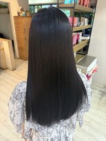 ヘアーアートシフォン 川口東口店(hair art chiffon)&nbsp;ダークアッシュの大人ガーリーロングヘア