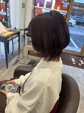 ウイ バイ ファースト 北四番丁店(u'i by first) ラベンダーピンク×くびれレイヤーショート