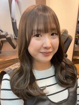 hyon myon/RISEbyREVO 綾瀬店【ヒョンミョン】&nbsp;ハッシュカット/デザインカラー/グレージュ[綾瀬駅/韓国ヘア]