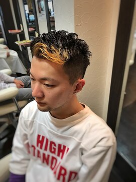 オムヘアーバイグルーマーズ(HOMME HAIR by GROOMER/S) トーキョーヤンキースタイル#バレイヤージュ#Wカラー#homme2櫻井